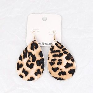 Leopard leather earrings